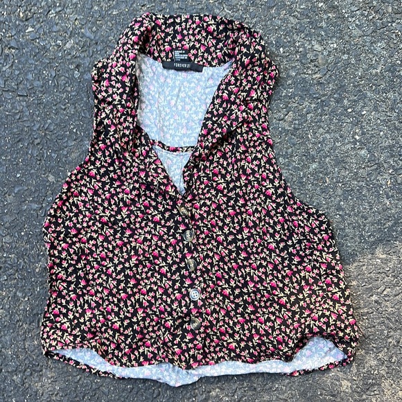 Floral Tank - Picture 1 of 1